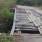 doc | inset | Kondisi jembatan kayu Blang Temung-Kecamatan Dabun Gelang