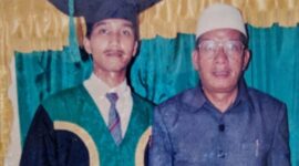 (Alm) H Hasan Burhan bersama Putra sulungnya Amintra | Fhoto | doc | keluarga