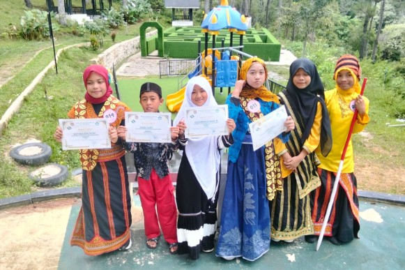 Siswa siswi SDN 2 Percontohan Blangkejeren | Doc | Sdn |