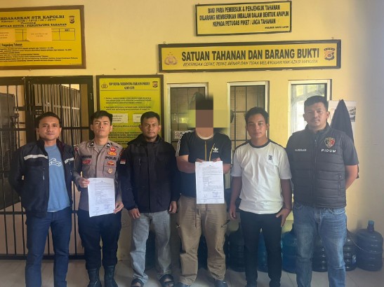 Tersangka pelaku pembunuh dr Shanti Hastuti, FA (31).